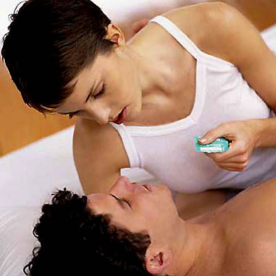 10 lưu ý khi sử dụng bao cao su - Hình 1