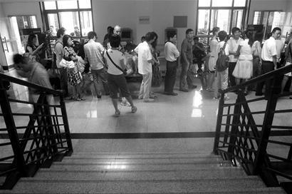 400 đôi kết hôn ngày trùng cửu đã li hôn - Hình 1