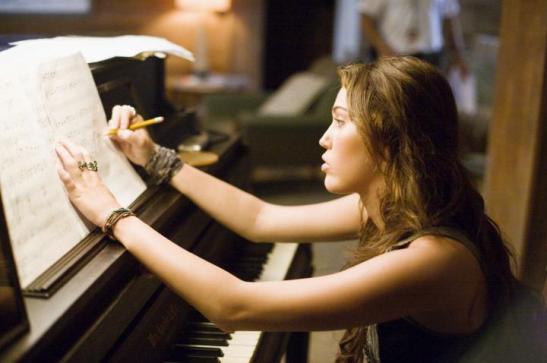 The Last Song tiếp tục tung ảnh cực kỳ đáng yêu - Hình 11