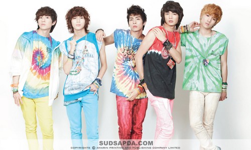 DBSK phá vỡ một kỉ lục 31 năm tuổi tại Nhật; CL thứ hai tung MV lạ tai lạ mắt - Hình 16