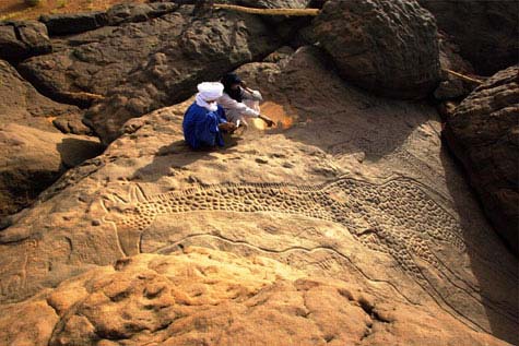 Sahara và những bí ẩn vùi trong cát - Hình 11