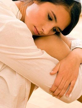 Bị ngứa vùng kín: đi khám bác sỹ ngay - Hình 1