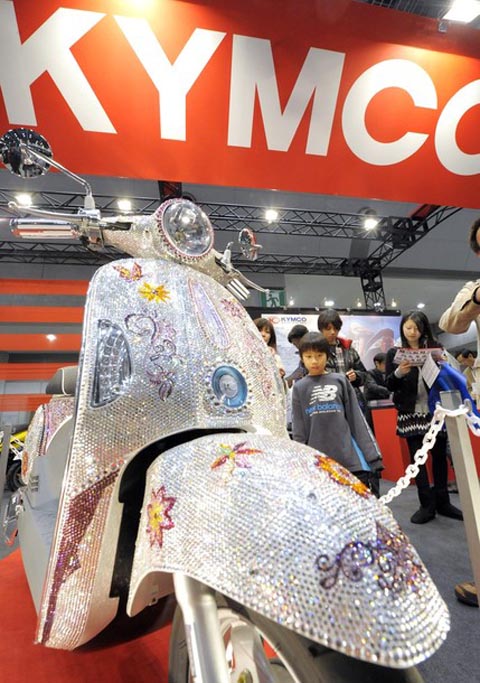Kymco Mitch - Chiếc Scooter đắt giá nhất thế giới - Hình 1