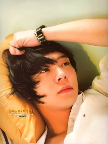 Mỹ nam Micky Yoochun (DBSK) về quê đóng phim - Hình 1