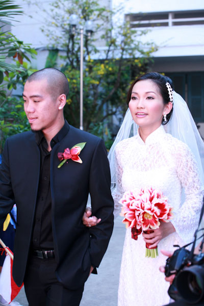 Vừa kết hôn, vợ chồng nữ diễn viên Kim Hiền bất ngờ chia tay? - Hình 1