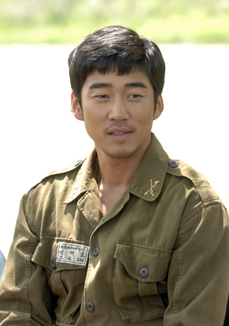 So Ji Sub và Kim Ha Neul kể chuyện đóng cảnh nóng - Hình 21