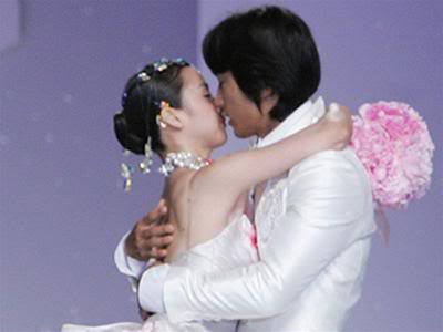 So Ji Sub và Kim Ha Neul kể chuyện đóng cảnh nóng - Hình 1