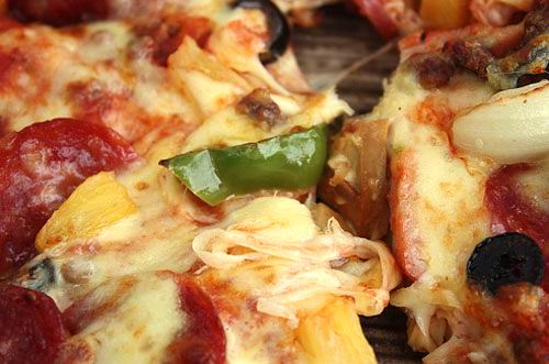 Tự tạo lò nướng pizza từ một chiếc nồi - Hình 10