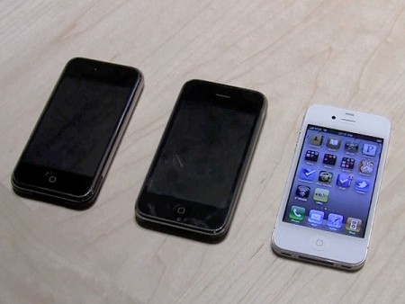 iPhone 4 đọ dáng với iPhone 2G và 3GS - Hình 2