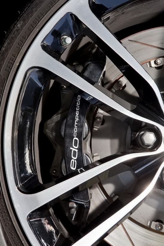 Edo Competition biến Aston Martin DB9 thành DBS - Hình 29