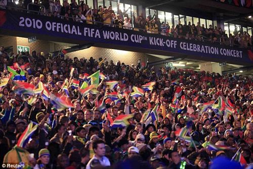 Black Eyed Peas, Shakira, Alicia Keys khuấy động đêm diễn khai mạc World Cup - Hình 2