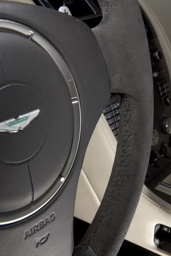 Edo Competition biến Aston Martin DB9 thành DBS - Hình 17
