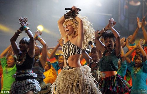Black Eyed Peas, Shakira, Alicia Keys khuấy động đêm diễn khai mạc World Cup - Hình 10