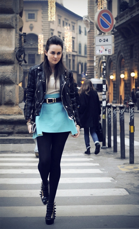 Street style mùa xuân rực rỡ sắc màu - Hình 5