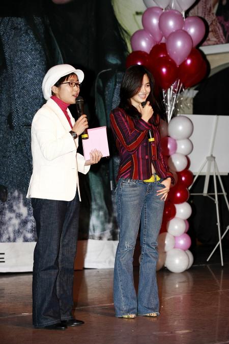 Hanh trinh đê Song Hye Kyo và Kim Tae Hee ăn gian chiều cao - Hình 7