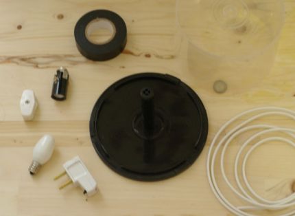 Đèn ngủ lung linh từ vỏ hộp đựng đĩa - Hình 1