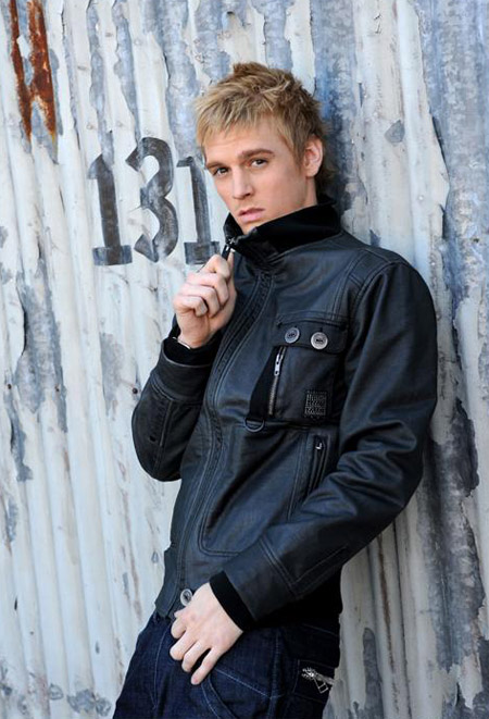 Aaron Carter nghỉ đông ở... trại cai nghiện! - Hình 2