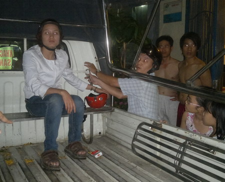 TP.HCM: Bắt nóng nữ quái bẻ khóa xe máy - Hình 1