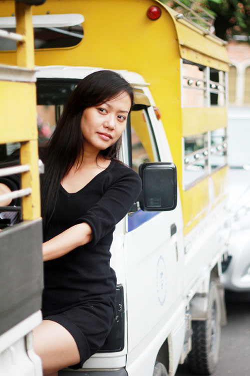 Hồng Ánh mặt mộc đẹp mặn mà - Hình 14