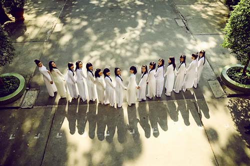 V.Music ngất ngây trước các nữ sinh duyên dáng - Hình 10