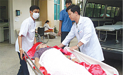 Chấn thương ở người cao tuổi - Hình 1