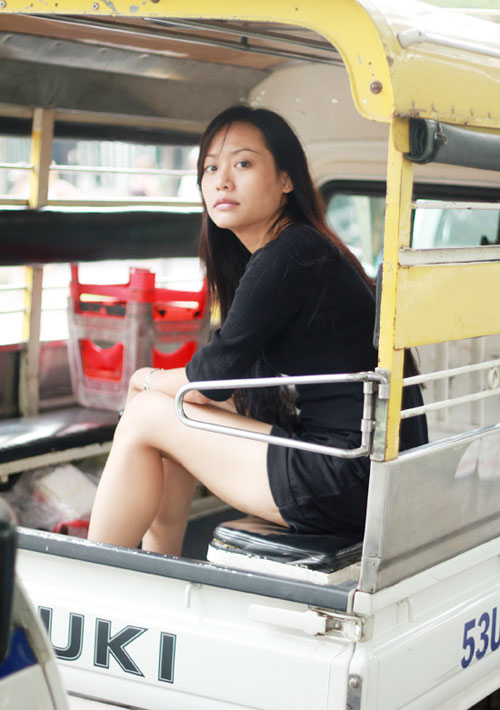 Hồng Ánh mặt mộc đẹp mặn mà - Hình 3