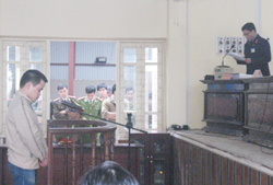 Nguyên thiếu úy công an làm chết người lãnh án - Hình 1