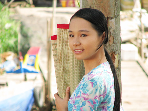Lý Hùng với nỗi khổ hai vợ - Hình 16