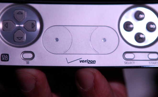 [CTIA 2011] Verizon ra mắt Sony Ericsson Xperia Play - Hình 5