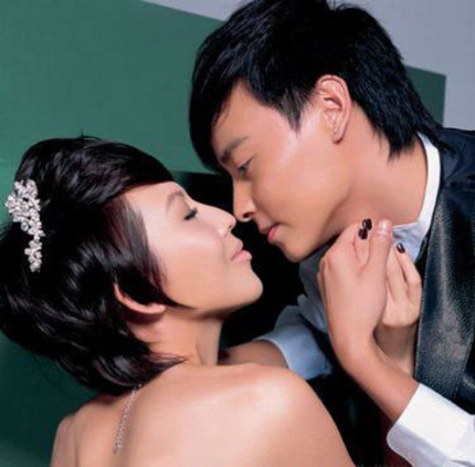 Thái Thiếu Phân sẵn sàng đón con đầu lòng - Hình 1