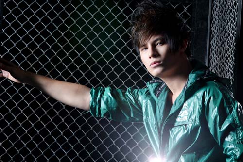V.Music đắt show hơn sau triển lãm ảnh - Hình 5