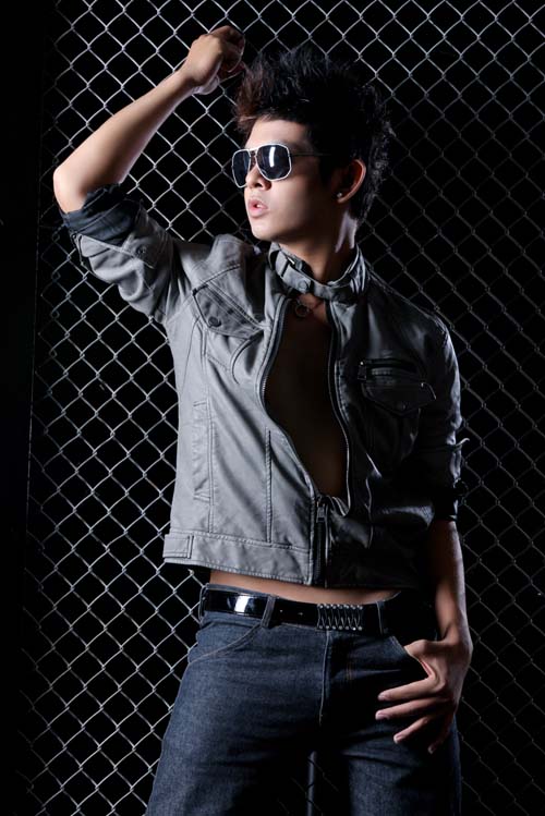 V.Music đắt show hơn sau triển lãm ảnh - Hình 4
