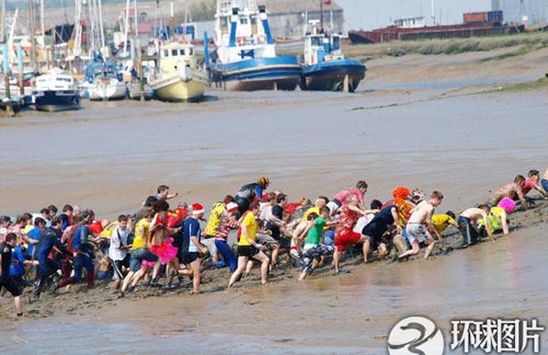 Cuộc đua bùn qua sông Malden - Hình 1