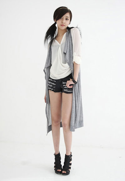 Diện short bò trong ngày hè - Hình 15
