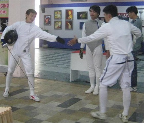 Giới trẻ Sài Thành hào hứng với môn võ quý tộc - Hình 4