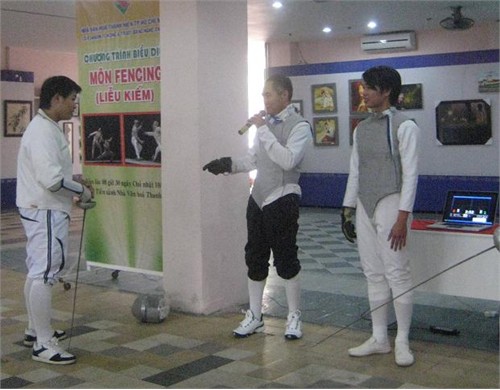 Giới trẻ Sài Thành hào hứng với môn võ quý tộc - Hình 3