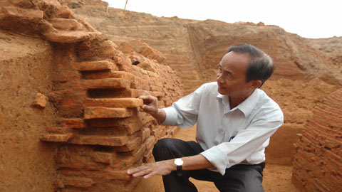 Khám phá 2 mộ cổ ở Ciputra - Hình 3