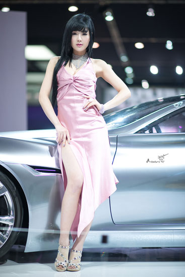 Ngũ đại mỹ nhân của làng xe Hàn Quốc - Hình 56