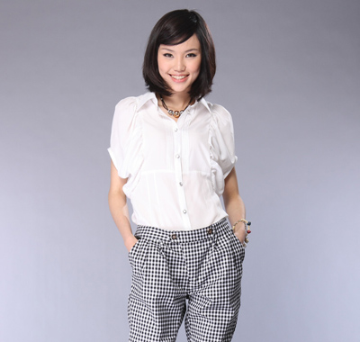 Cô nhân viên sành điệu - Hình 11
