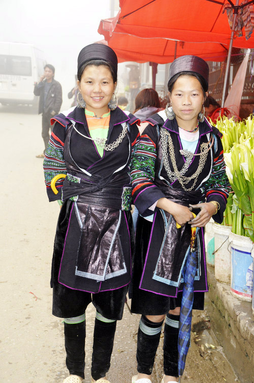 Thiếu nữ Sapa đẹp dịu dàng trong nắng cuối xuân - Hình 4