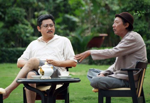 Bà mẹ nhí Phương Trinh đọ sắc cùng Diễm My 9x - Hình 4
