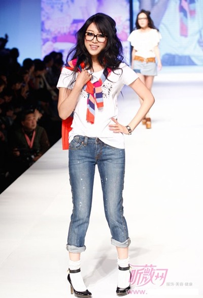 Đột nhập sàn catwalk Châu Á tìm xu hướng hot - Hình 6