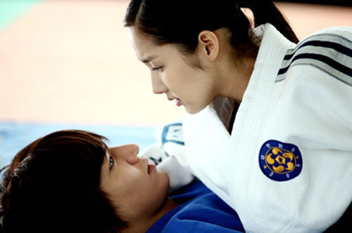 Lee Min Ho và Park Min Young ngọt ngào khi tập võ - Hình 4