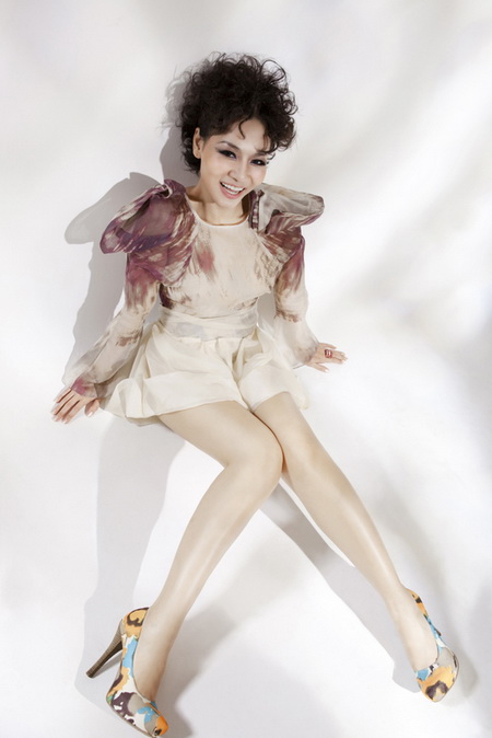 Thu Minh bất ngờ lột xác - Hình 4