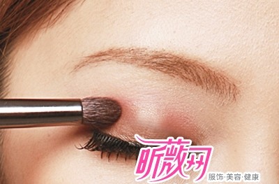 Trang điểm mật đào hút hồn phái mạnh - Hình 2