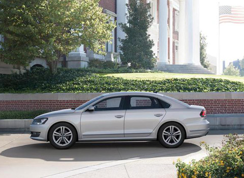 Volkswagen Passat 2012 sẽ rẻ hơn - Hình 5