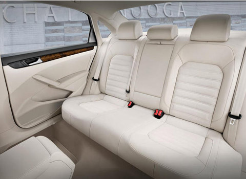 Volkswagen Passat 2012 sẽ rẻ hơn - Hình 8