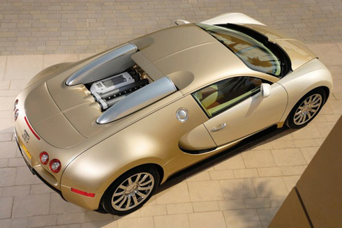 Bugatti Veyron 16.4 cuối cùng xuất xưởng - Hình 1