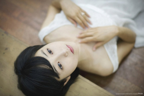 Em mãi giấu kín trong lòng - Hình 1