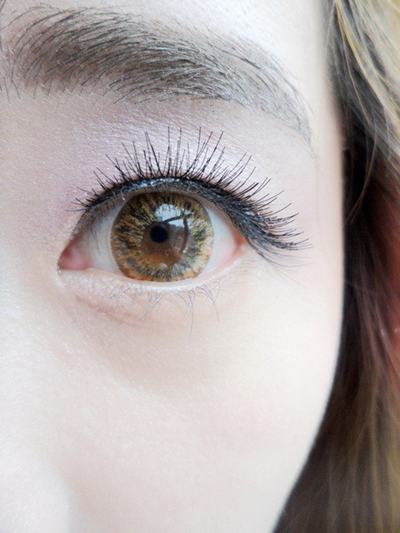 Makeup hiền xinh với gam màu tím - Hình 16